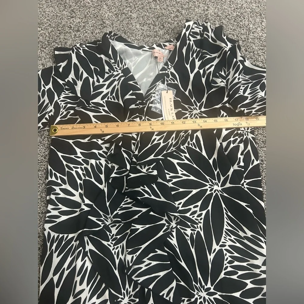 Black Label Size Medium Black White Floral Print Ruffle Dress NWT $188 - Picture 7 of 7